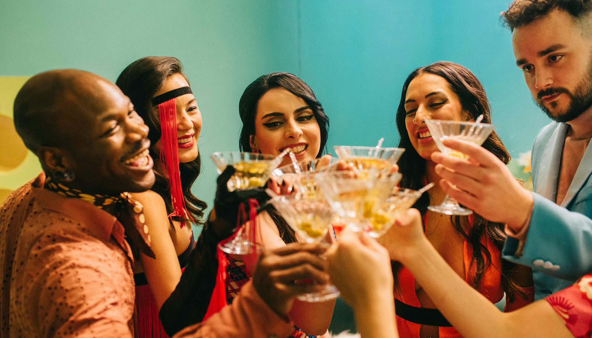 Trailer Dirty Martini Sex Party Trailer Dirty Martini Sex Party