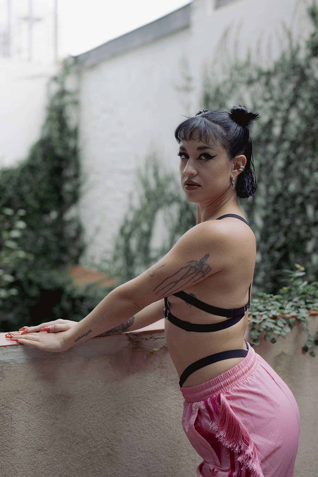 Holy Mami porn photos