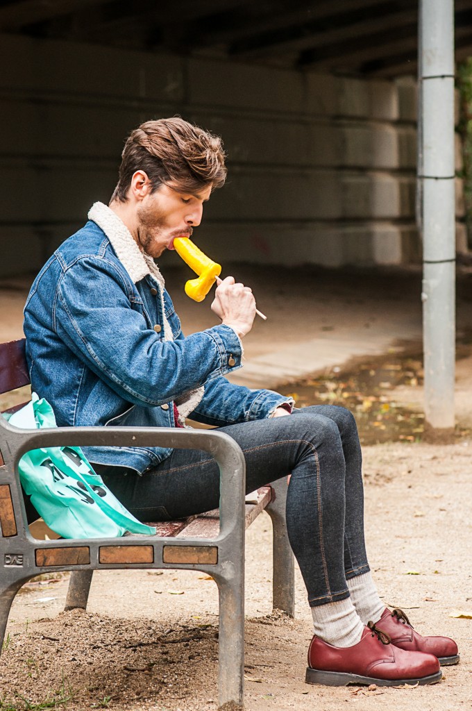 A Blowjob Is Always a Great Last-Minute Gift Idea porn photos