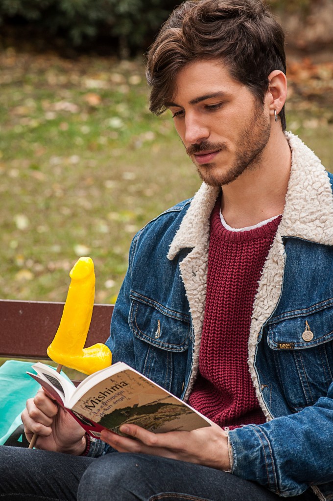 A Blowjob Is Always a Great Last-Minute Gift Idea porn photos