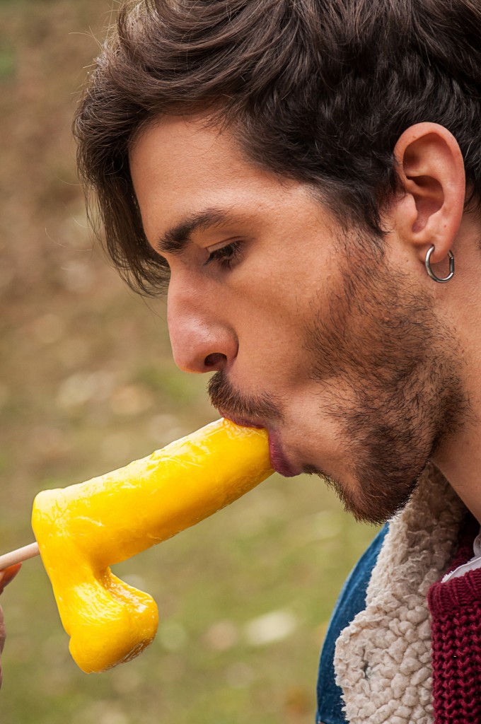 A Blowjob Is Always a Great Last-Minute Gift Idea porn photos