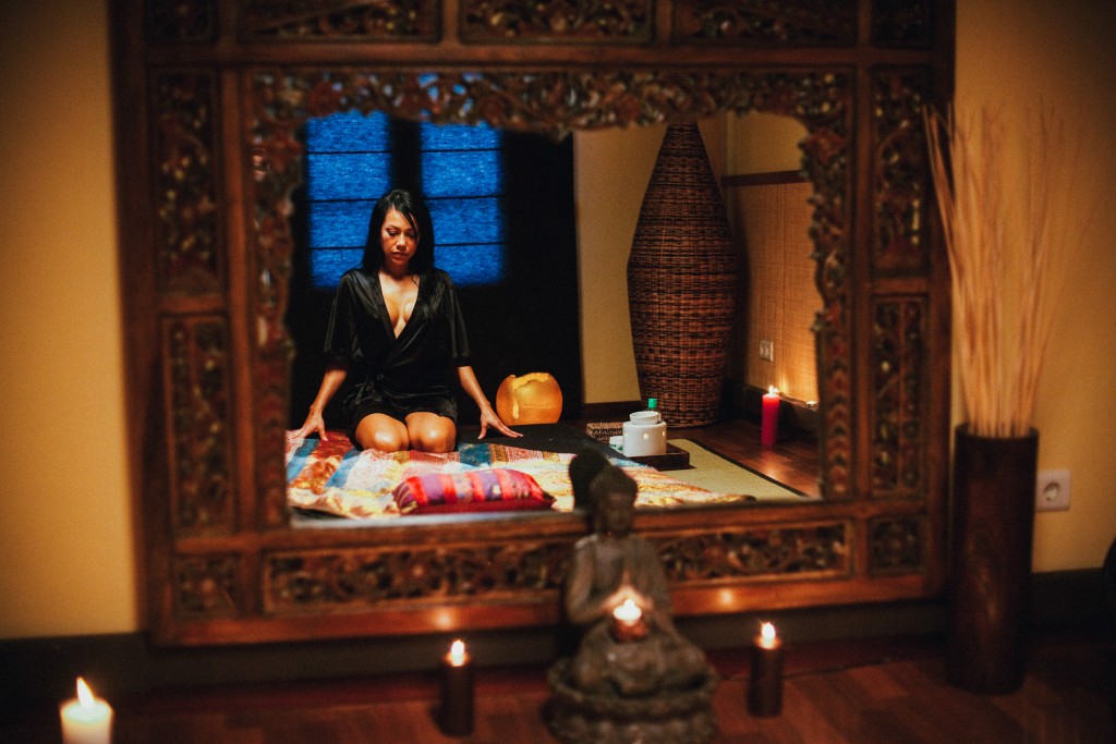 I Believe in Happy Endings porn photos