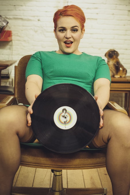 Poppy Cox porn photos