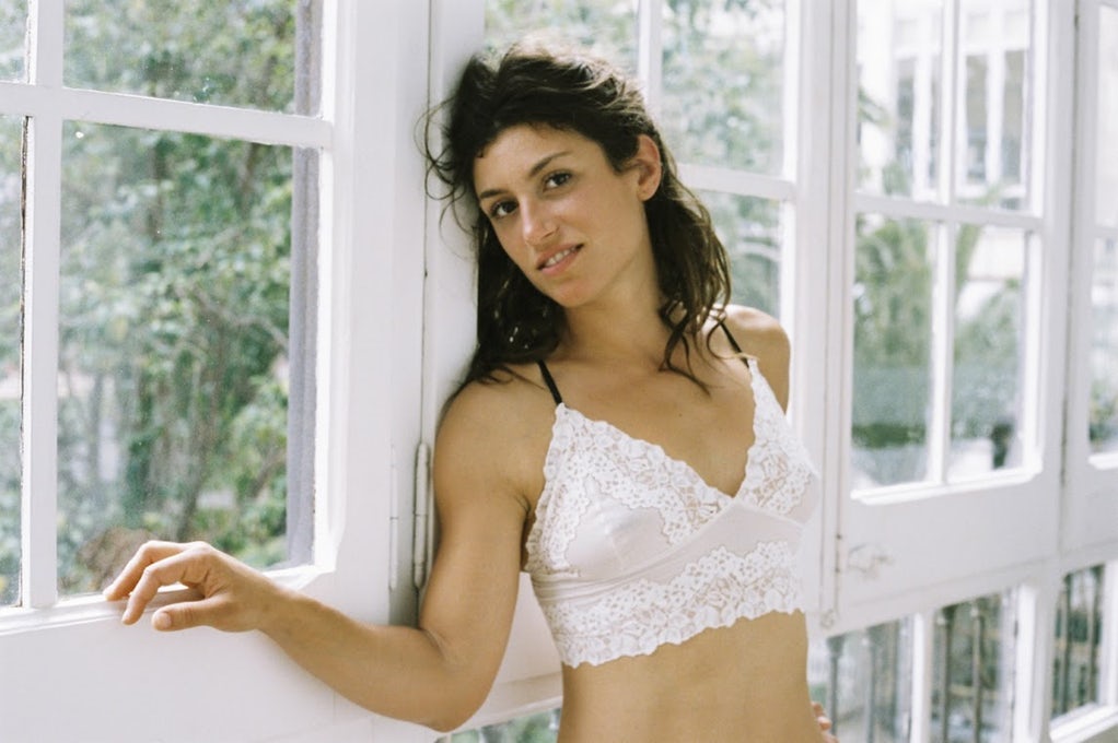 Julia Roca porn photos