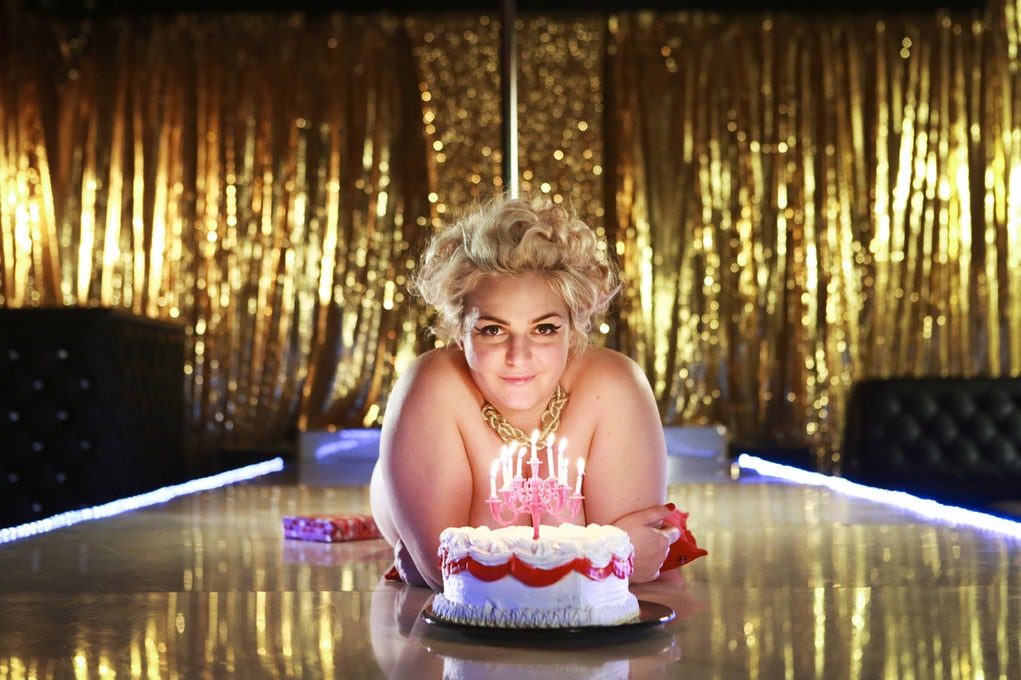 Poppy Cox porn photos