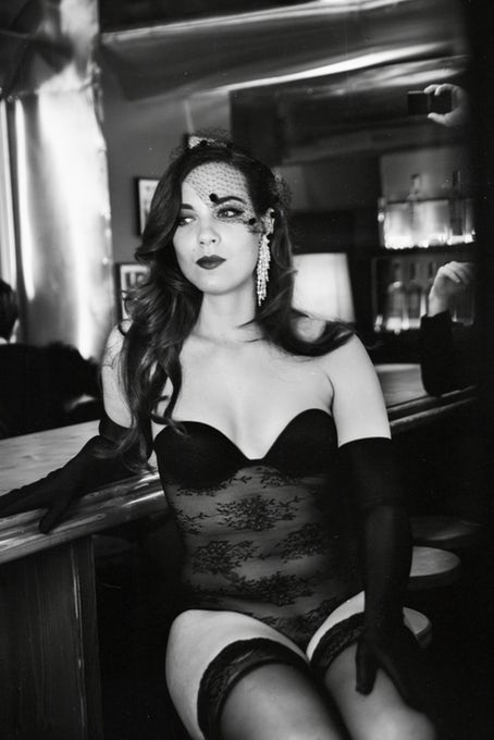 Zoe Davis porn photos