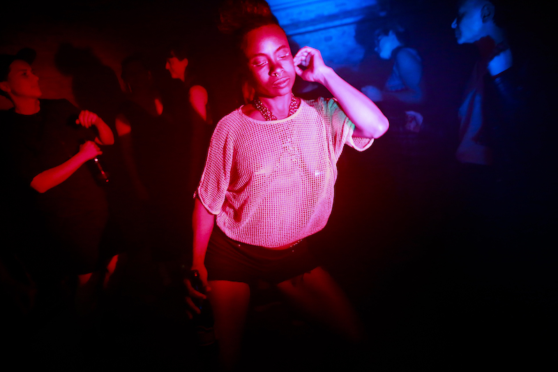 Ze Royale porn photos