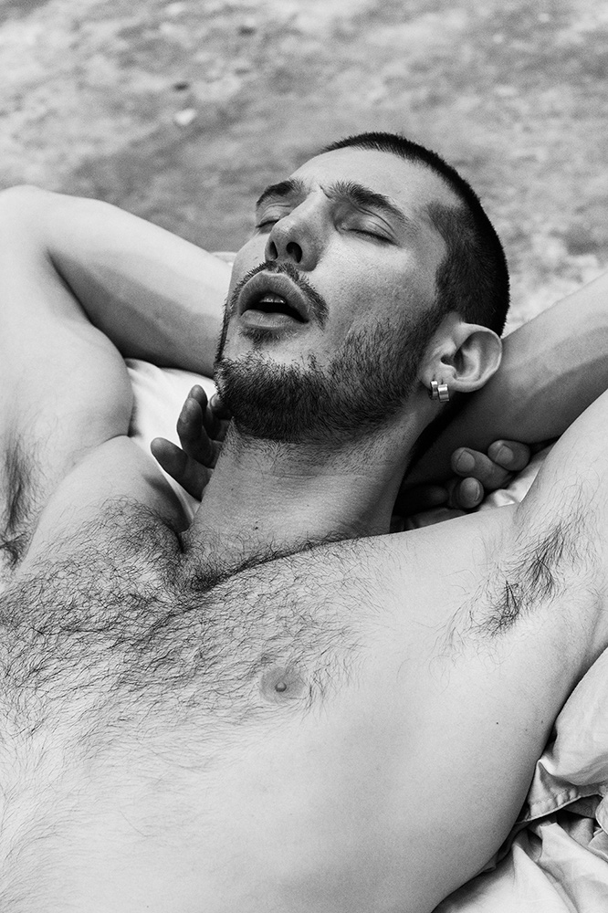 Maximilian Gamberro porn photos