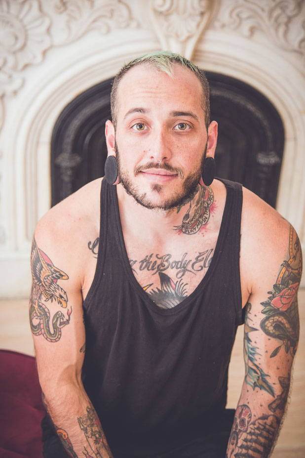 Viktor Belmont porn photos