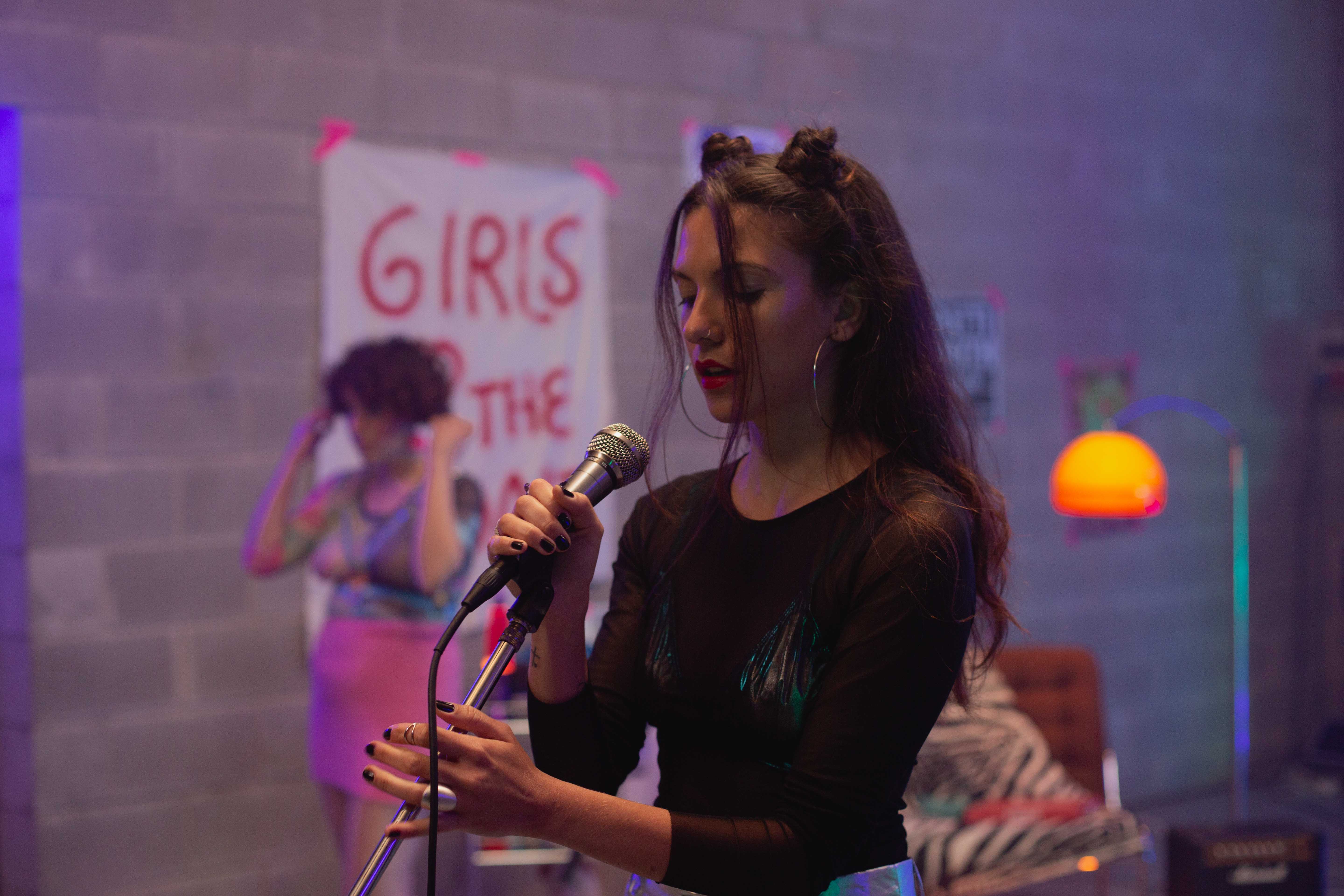 Bunnie Bennett porn photos