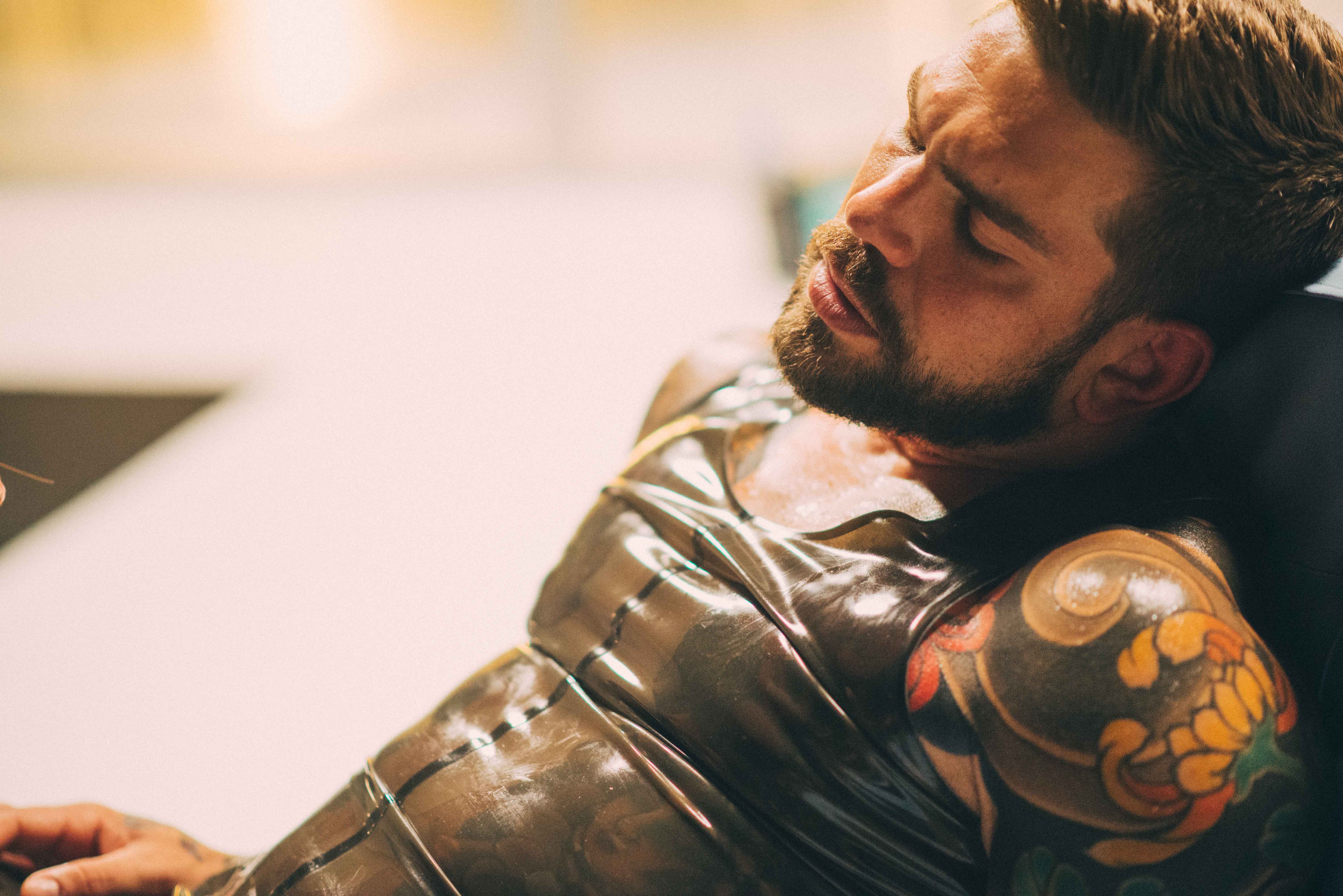 Juan Lucho porn photos