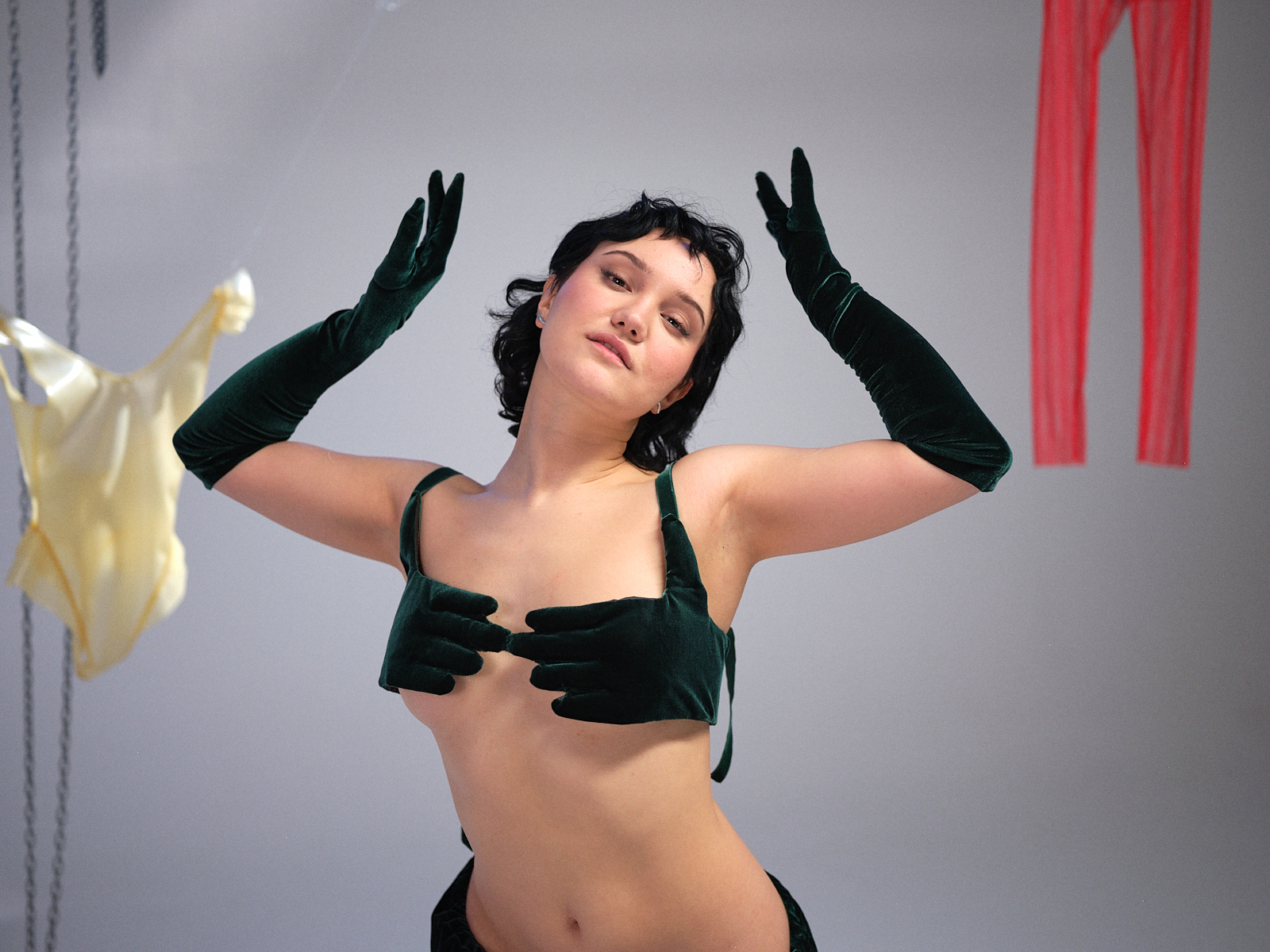 Hannah Holy - Porn Actor and Performer | XConfessions Porn for Women