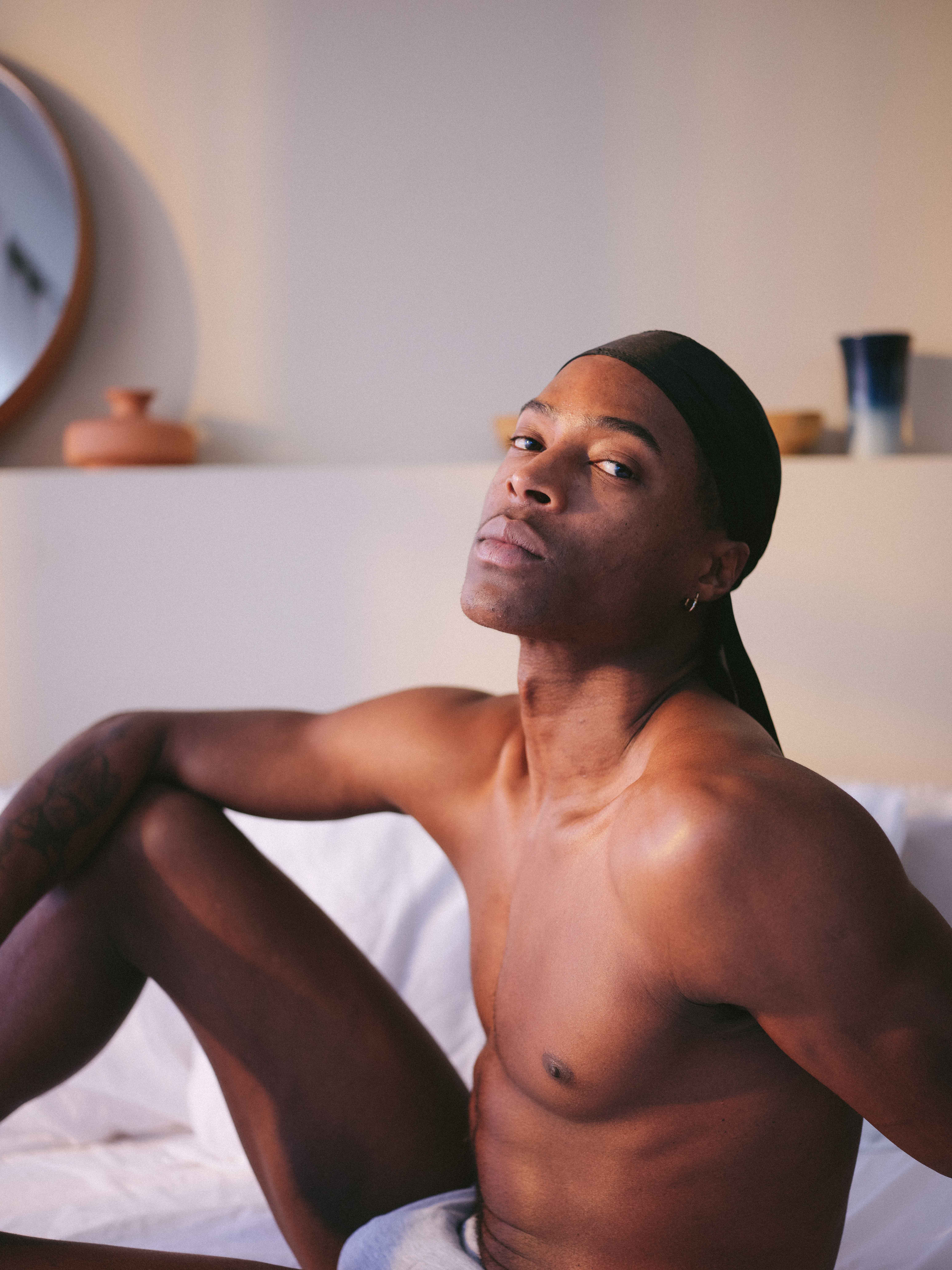 Goro Kush porn photos