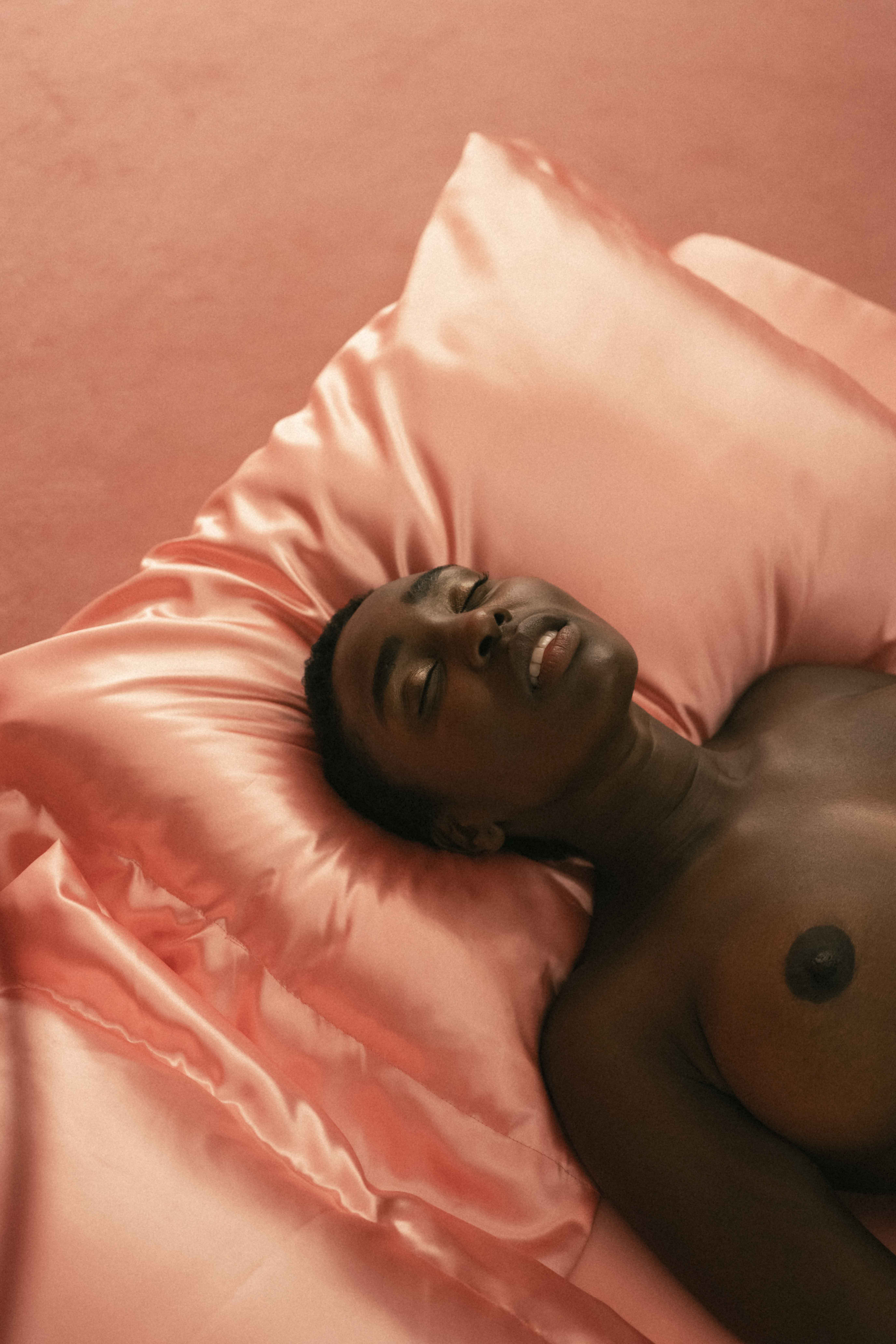 zaawaadi  porn photos