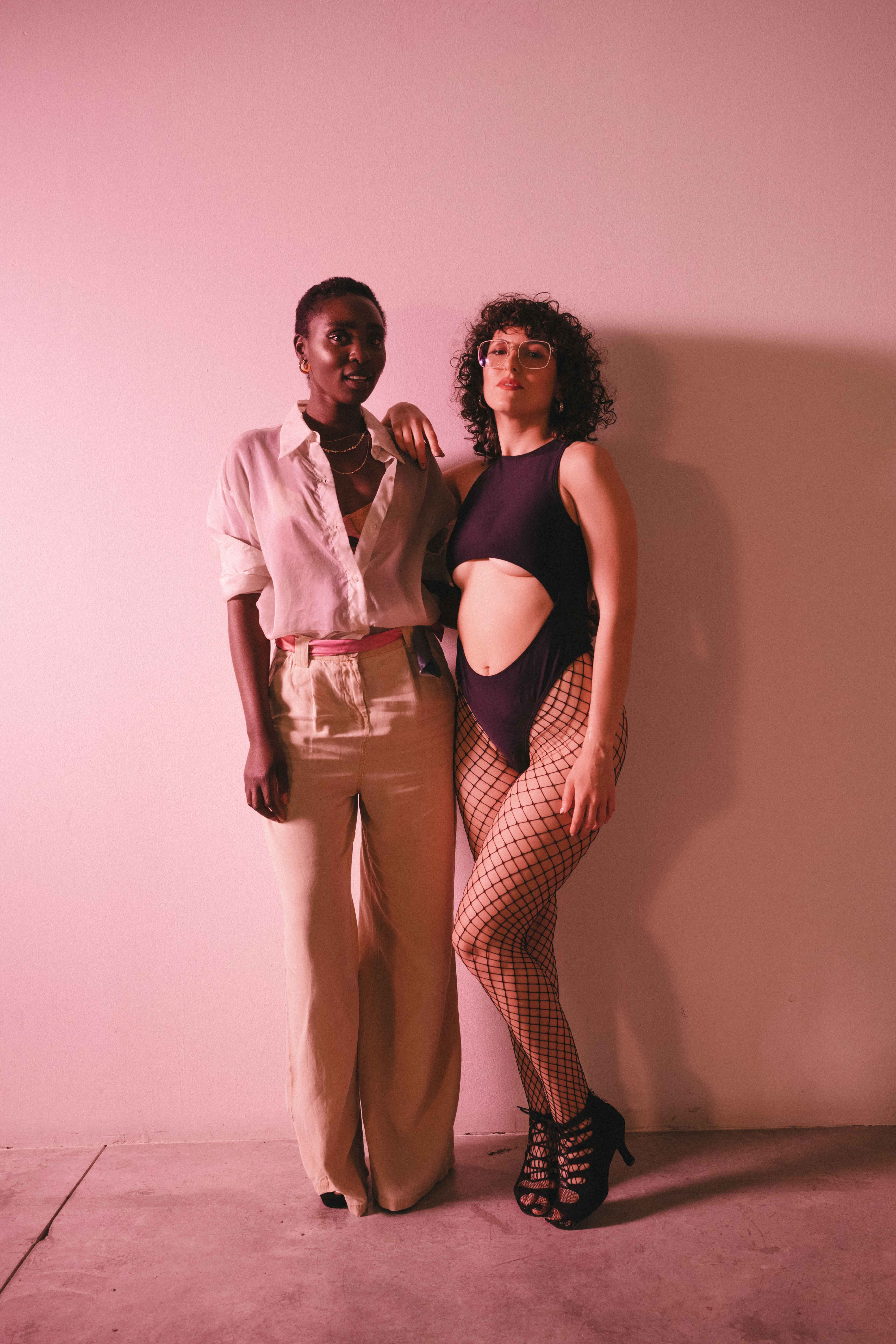 zaawaadi  porn photos