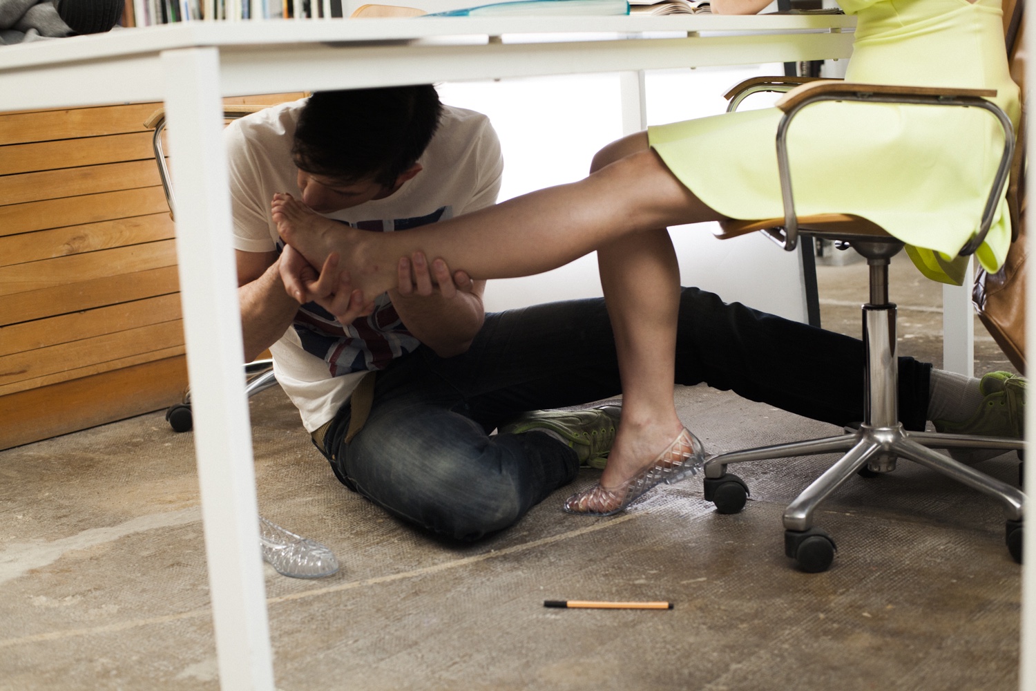 Do You Find My Feet Suckable porn photos