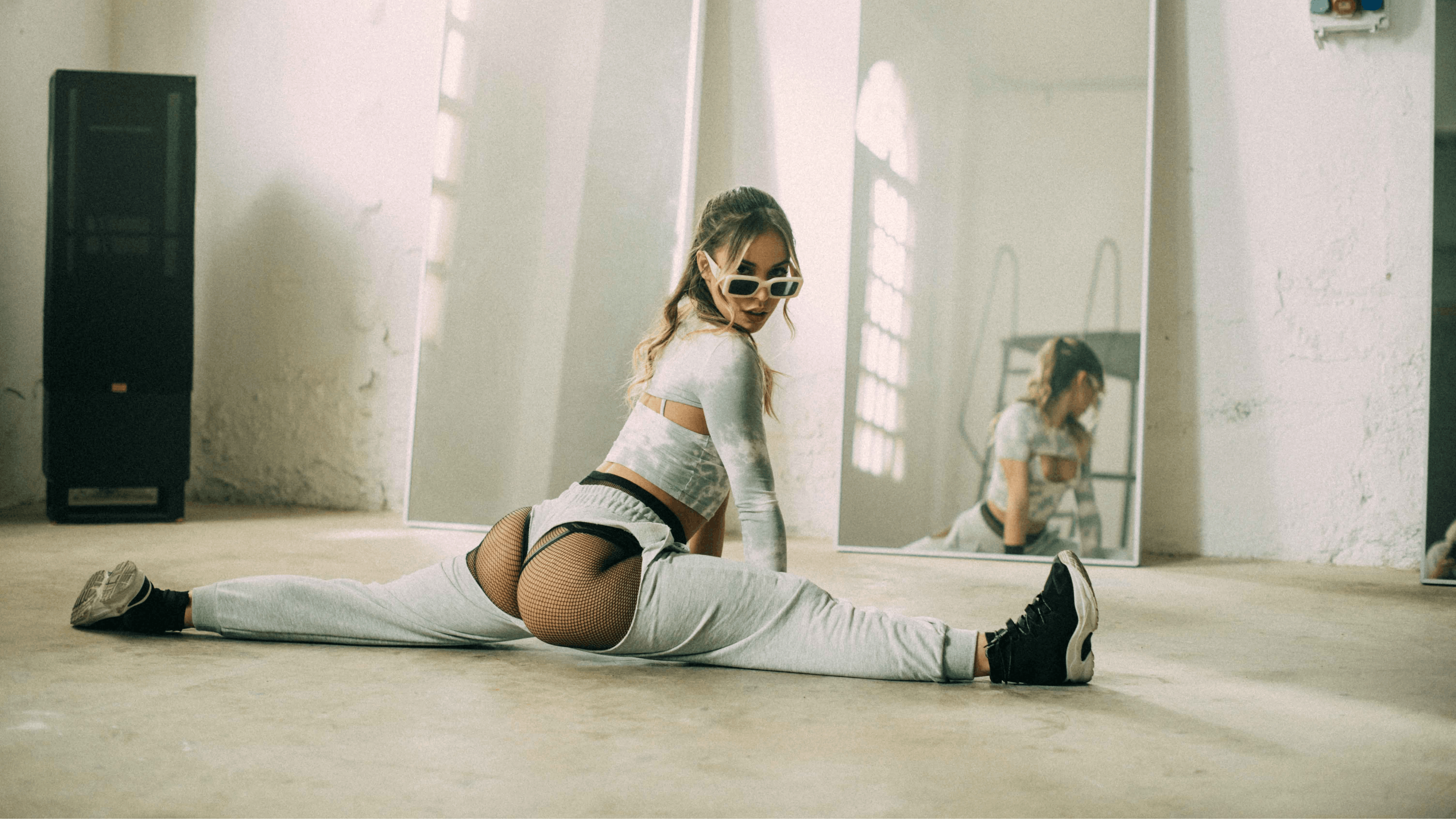 Anastasia Brokelyn Anastasia Brokelyn