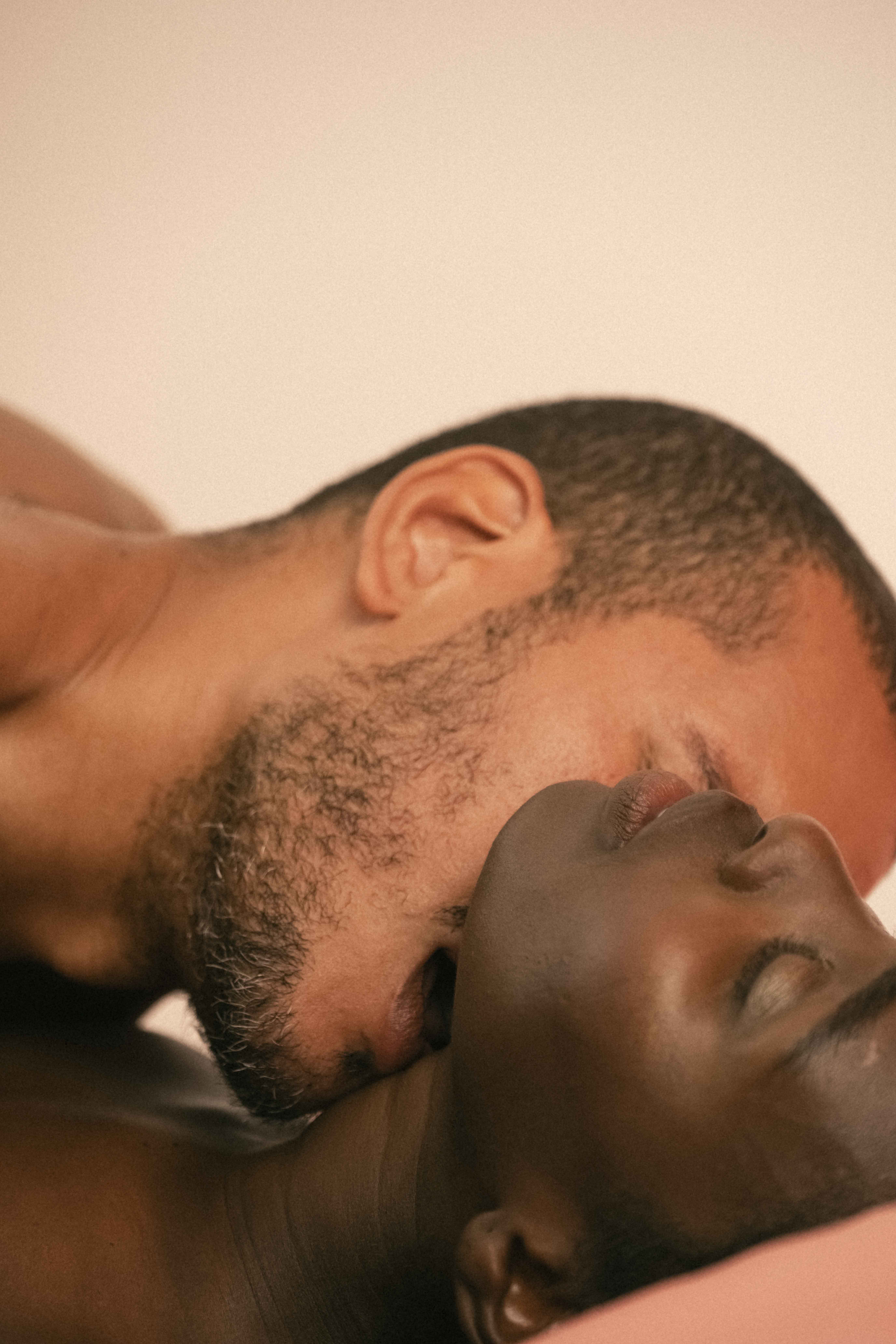 Tantra Lovers porn photos