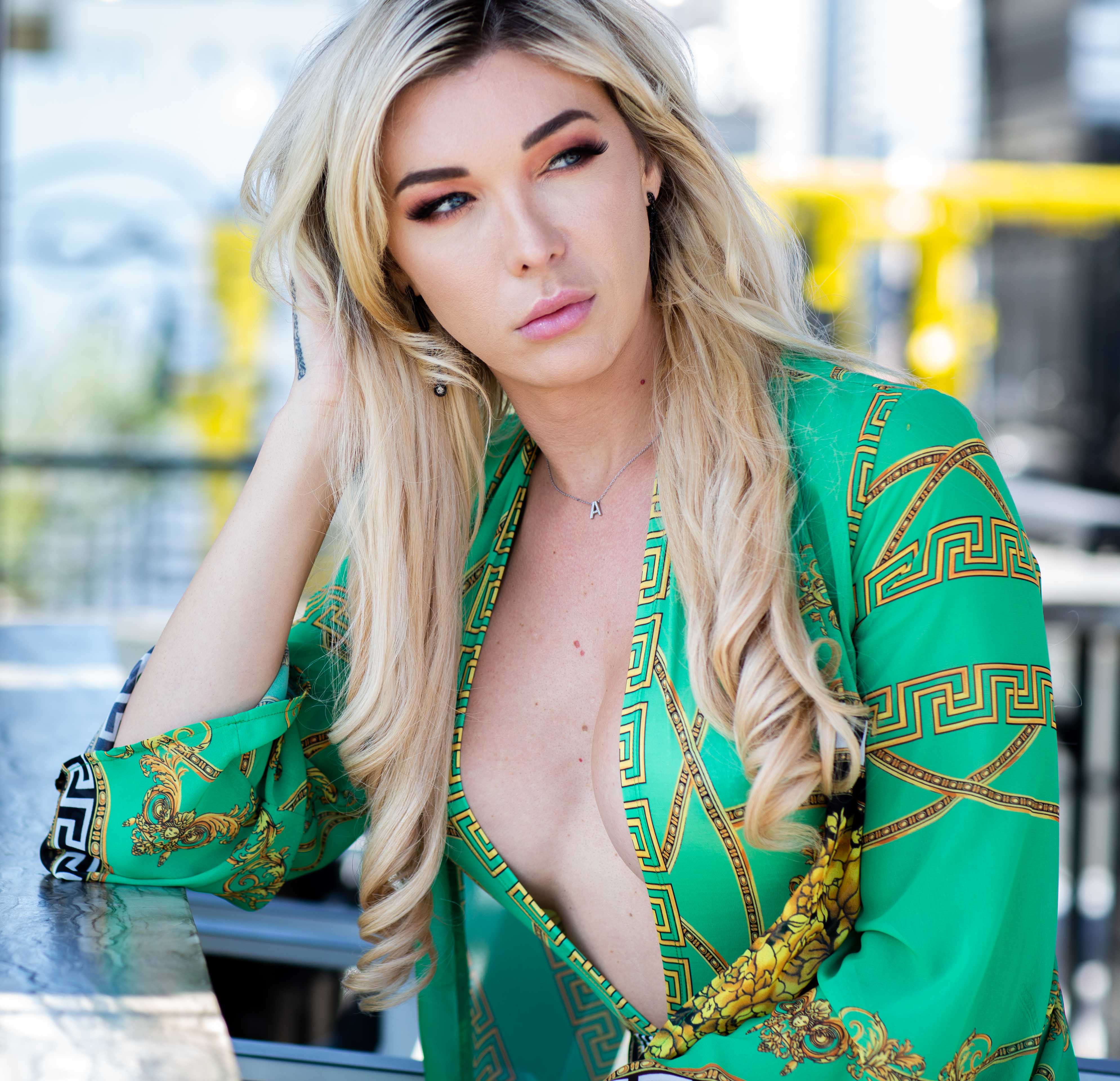 Aubrey Kate porn photos