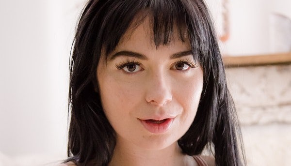 Interview: Siouxsie Q Interview: Siouxsie Q