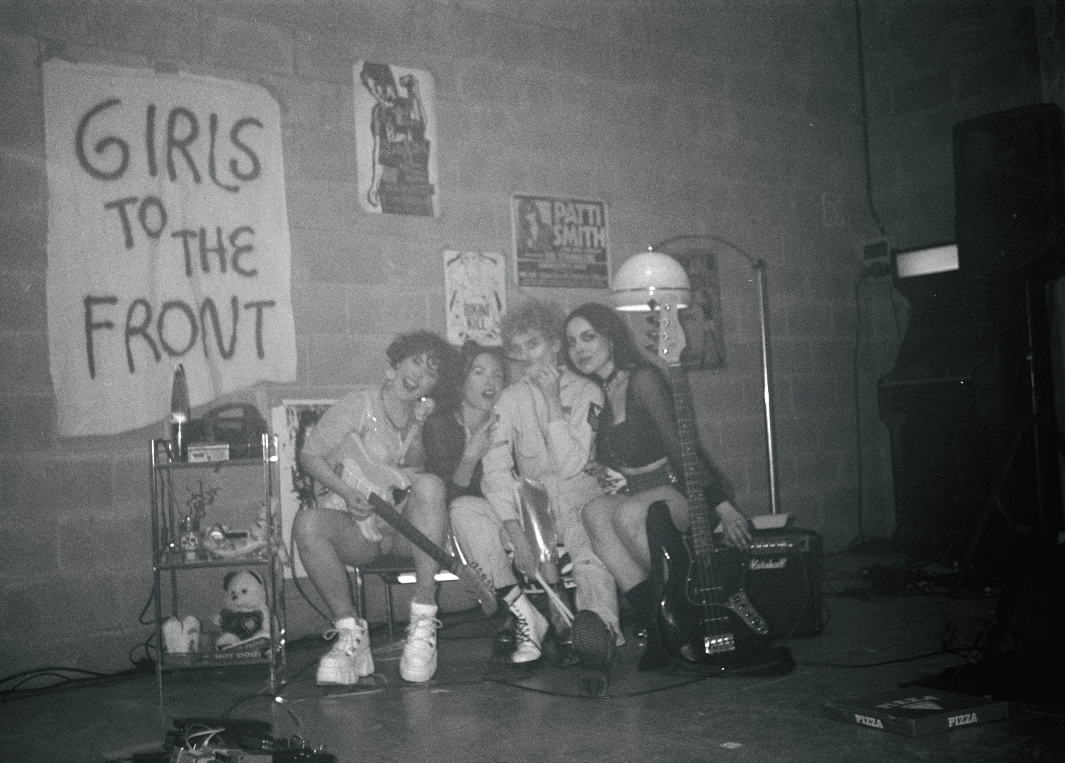 Girl Gang porn photos